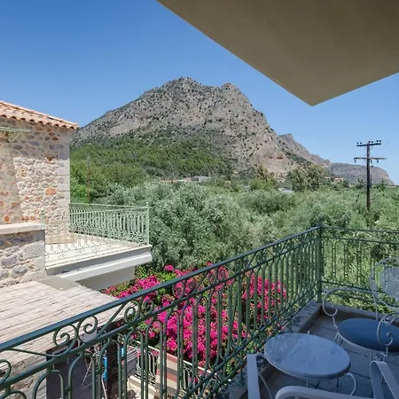 Picturesque Houses Leonidio Exterior photo
